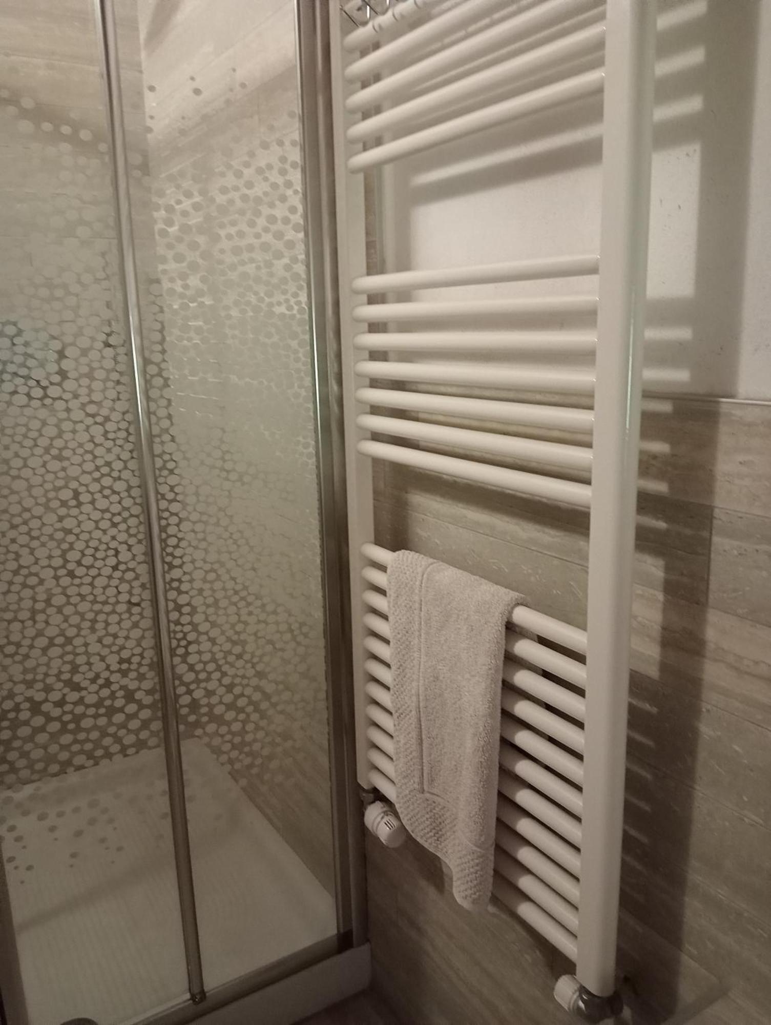 Apartmán Vite Dipinte 1 Bilocale In Langa Novello Exteriér fotografie